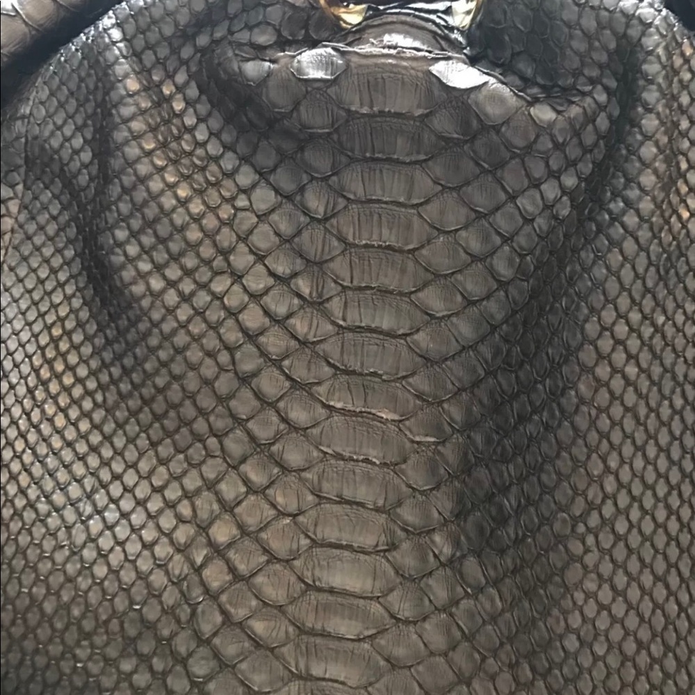 🚫SOLD🚫 Michael Kors Collection Python Skorpios - Picture 6 of 6